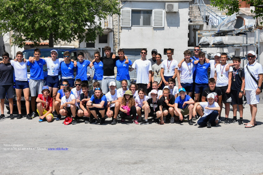 Uspješan vikend: Veslači Krke opet vratove ukrasili medaljama