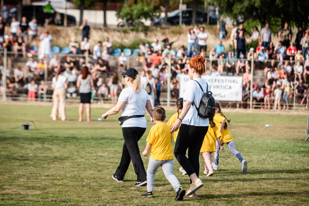 Preko 500 djece na 'Ljubici' u Crnici: Olimpijski festival šibenskih dječjih vrtića