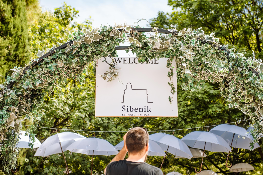 Danas u đardinu počinje 2. Šibenik Spring Festival: Uživajte u street food-u i plesnoj glazbi