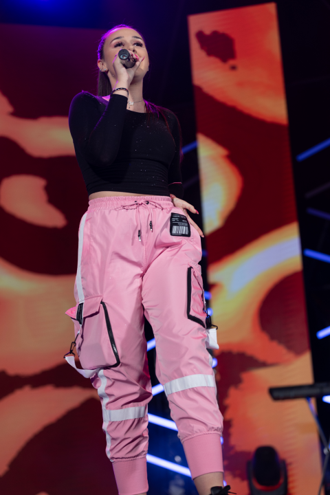 Završen najveći zabavni festival: Grdović ima hit CMC festivala, Ivana Kovač pjesmu godine