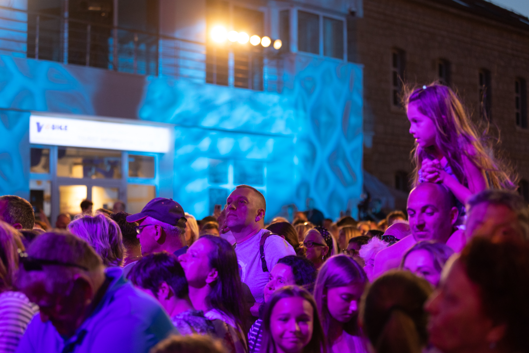 Završen najveći zabavni festival: Grdović ima hit CMC festivala, Ivana Kovač pjesmu godine