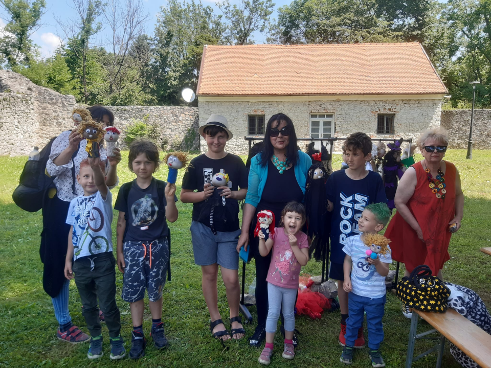 Na bajkovitom festivalu u Ogulinu sudjelovali i predstavnici iz naše županije