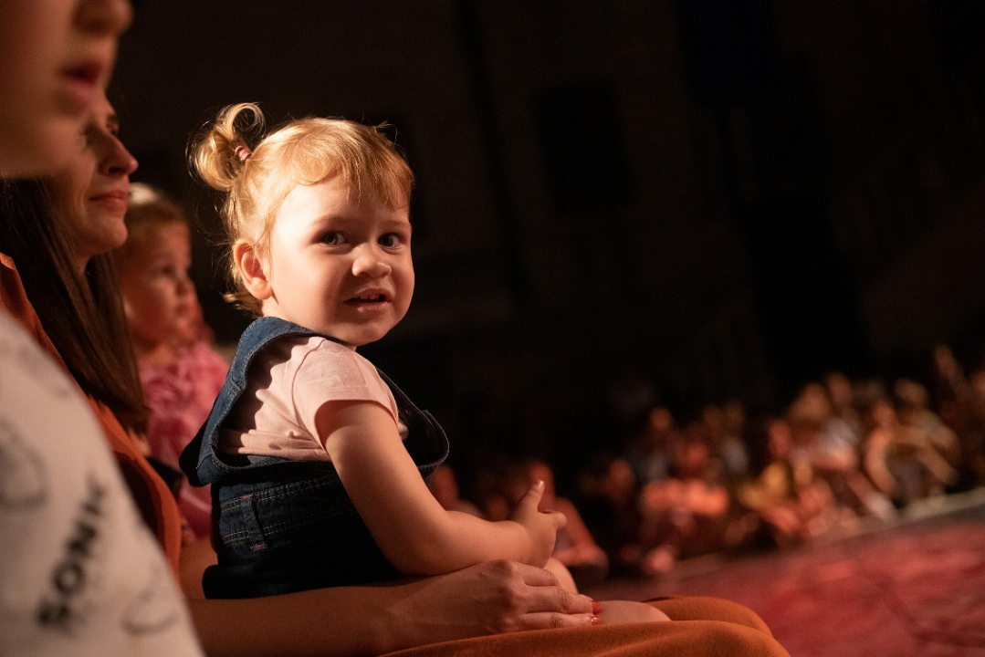 Danas na MDF-u nilski konj Nellie, cirkuski plesni tečaj, dvije predstave i film