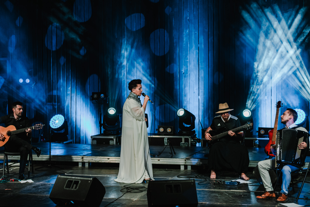 Amira Medunjanin po treći put na sv. Mihovilu: Red glazbe, red suza pa red smijeha!