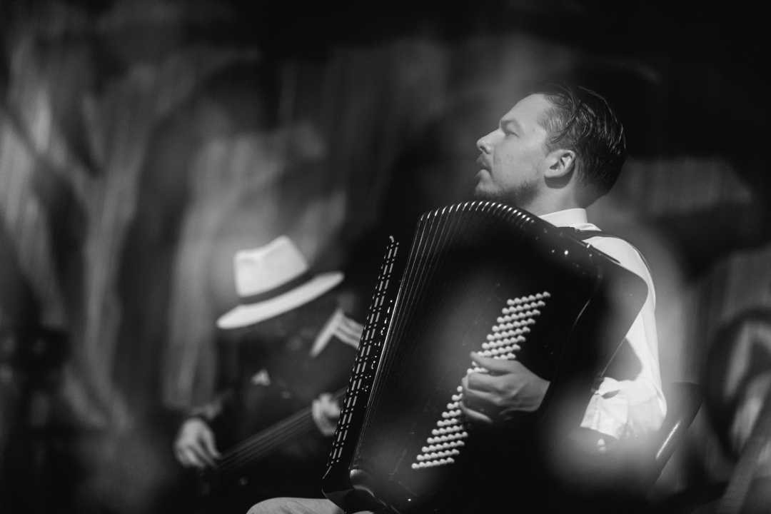 Amira Medunjanin po treći put na sv. Mihovilu: Red glazbe, red suza pa red smijeha!