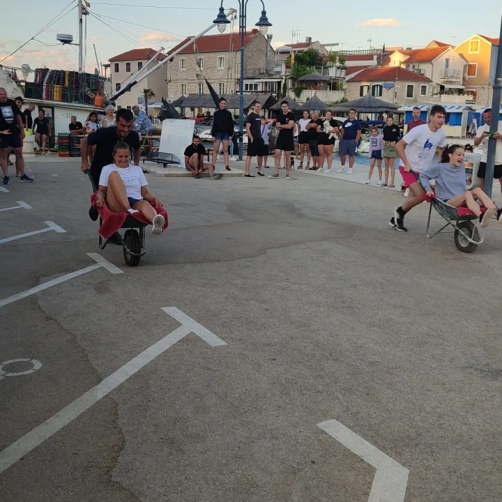 Igre ispo' sela u Tribunju: Održano natjecanje u tradicionalnim igrama