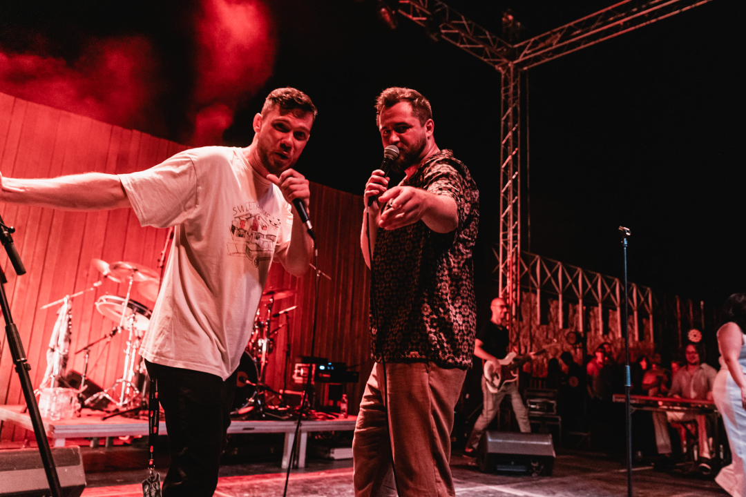 Odličan plesnjak na sv.Mihovilu uz Matiju Cveka, delirij nastao kad mu se pridružila Eni Jurišić