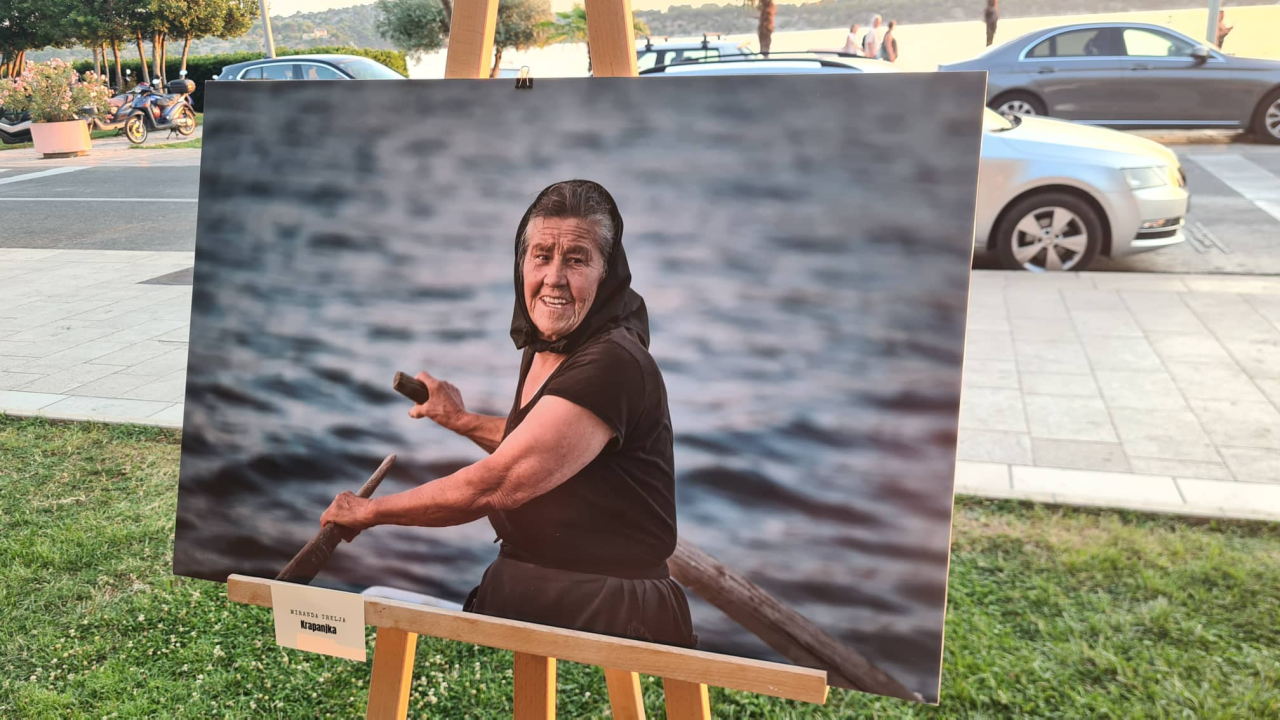 Arsen više nije među nama, ali njegovo djelo živi: Fotografi pokazali kako oni vide 'Djevojku iz moga kraja'