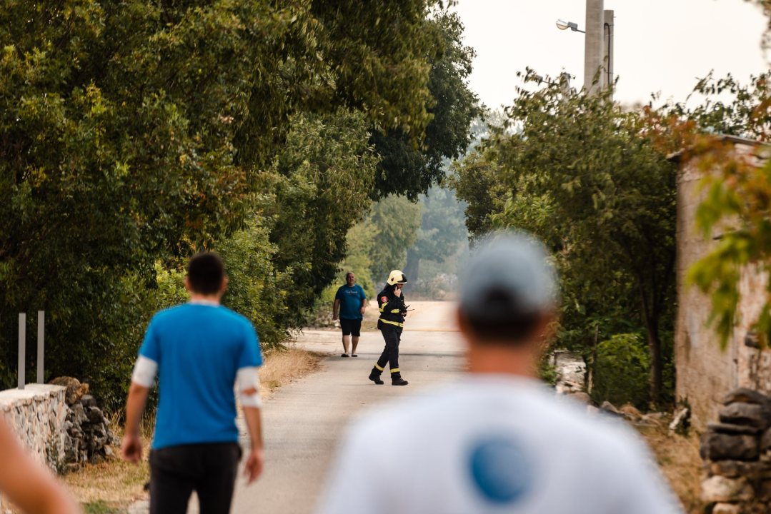 Požar u Dubravi pod nadzorom
