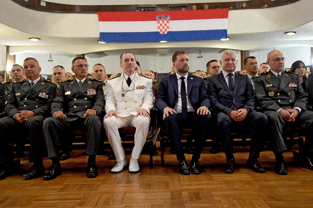 Održana svečana akademija u povodu  27. obljetnice VRO Oluja