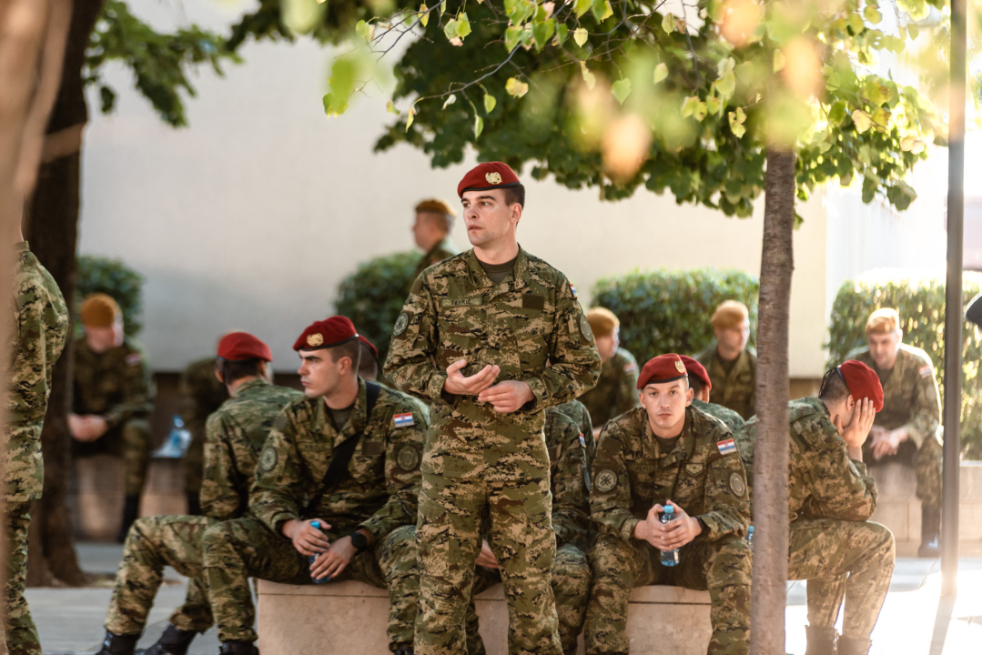 Pogledajte kako je danas bilo na obilježavanju 27. vojno-redarstvene operacije Oluja u Kninu 