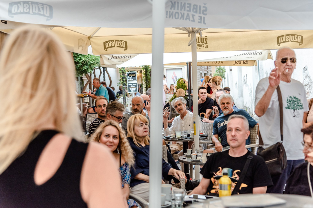 Ideja se rodila u Republici Bono: 'Pjesme su mi predlagali prijatelji glazbenici, ali i obični ljudi' 