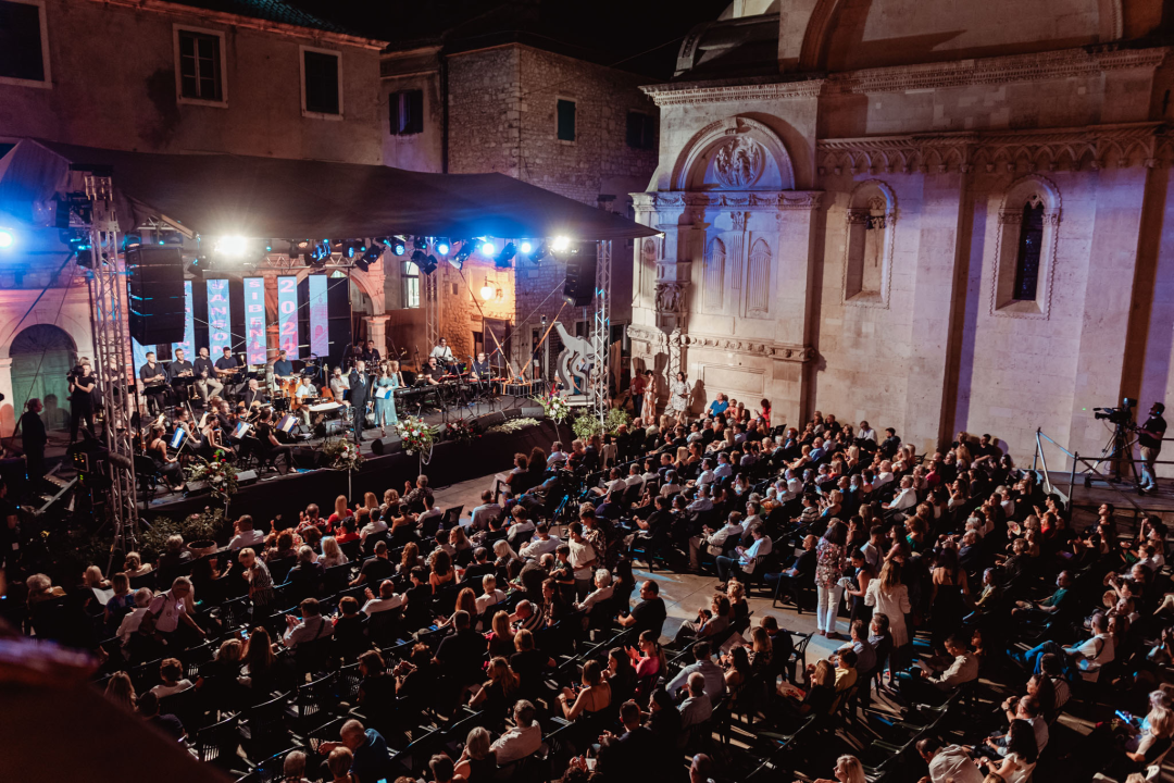 Na Šansoni se druže debitanti i veterani, policajci i klape: ‘Nisam ja nikakva iznimka’