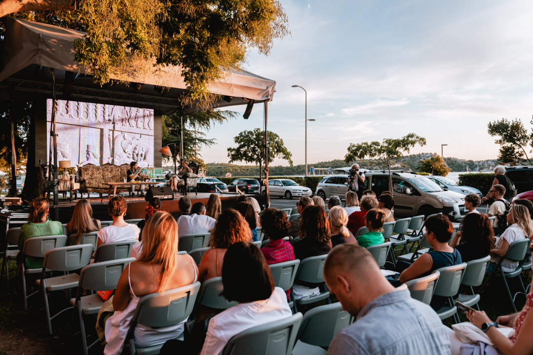 Svijet je na tri dana došao u Šibenik: Ispred Azimuta poslušajte zanimljiva putopisna predavanja!