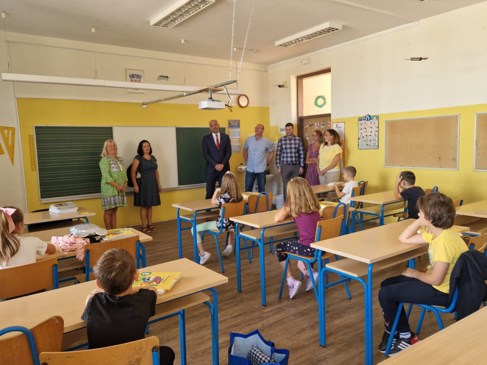 Župan posjetio Osnovnu školu Čista Velika gdje je ove godine u prvi razred upisano četvero učenika