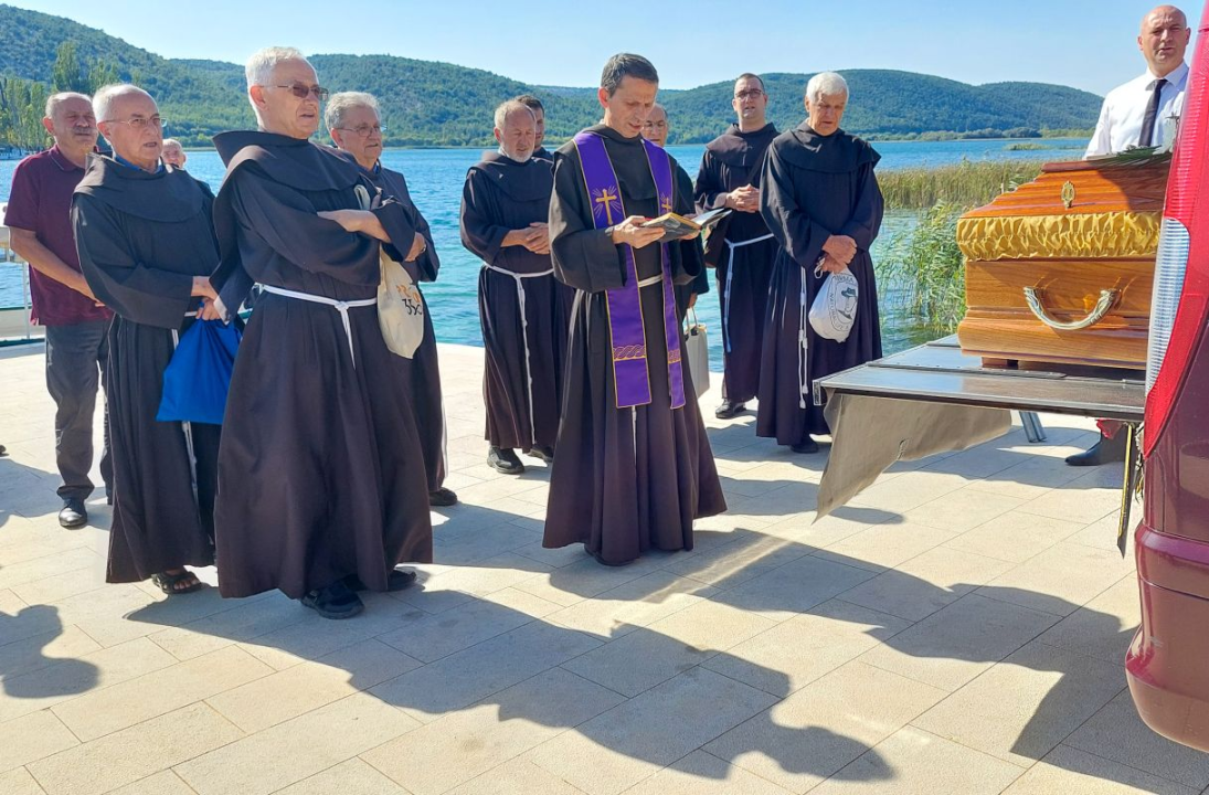 Na Visovcu sahranjen fra Ivan Vidović, miljevački župnik