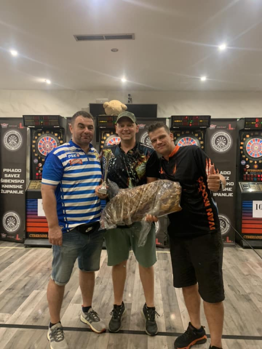 PRŠUT OPEN 2022.: Drniš je bio domaćin najvećeg pikado turnira u Hrvatskoj    