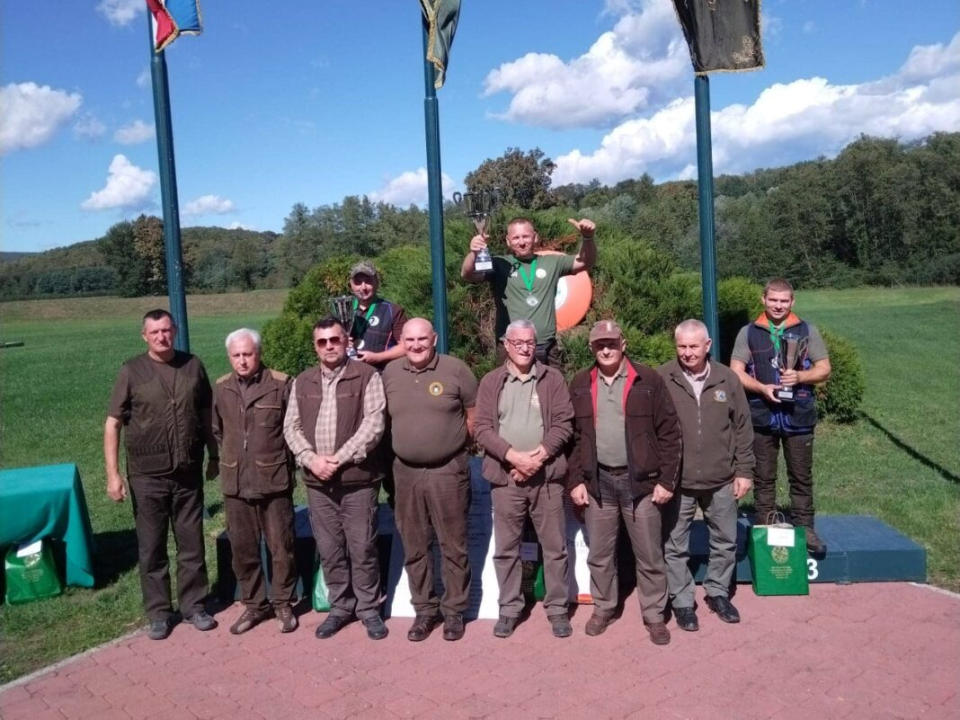 Joško Reškov iz Lovačkog društva 'Kamenjarka' prvak je Hrvatske u gađanju vepra u trku