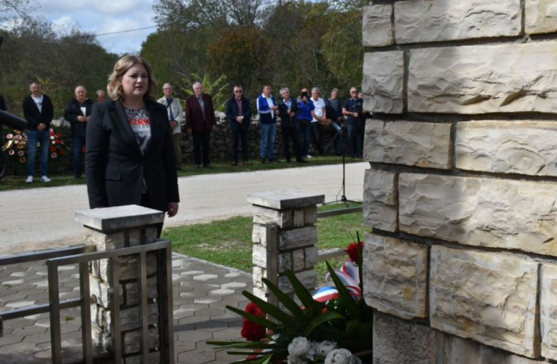 Obilježena 27. godišnjica zločina nad srpskim civilima u Varivodama