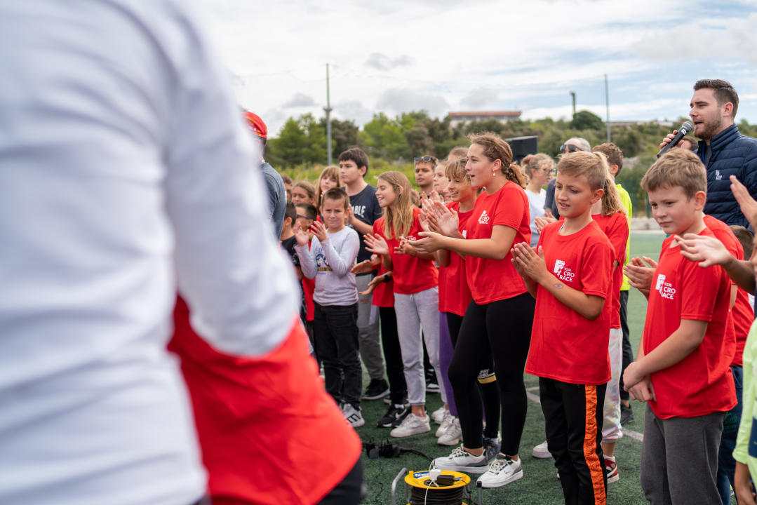 U Primoštenu održan Kids CRO Race: Matija, Leo, Dora i Isabella pobjednici su virtualne utrke 