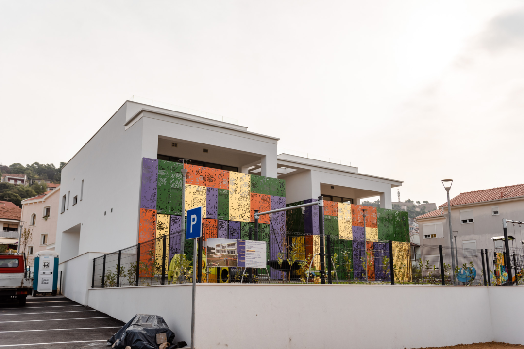 Djeca u Ljubicu neće još 45 dana: Treba zamijeniti 300 kvadrata poda po naputku inspekcije