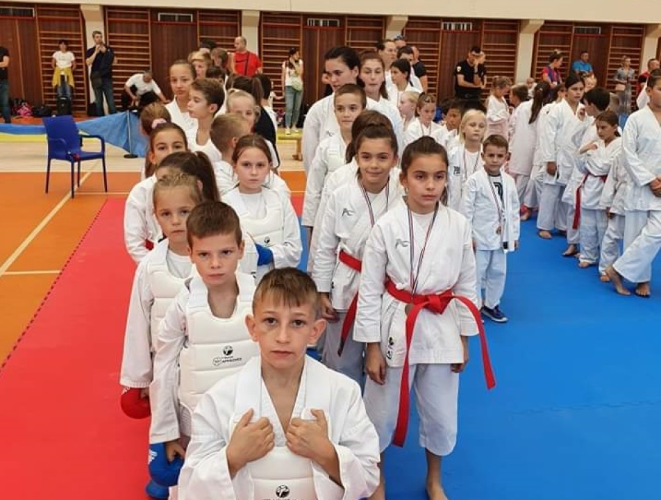 Karate klub Okit Vodice do 23 medalje na Kupu Jadrana u Splitu