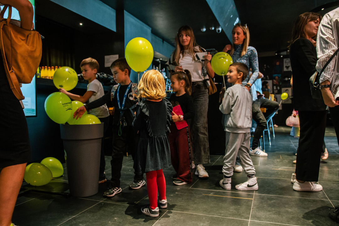 Veselo na posljednjem EMOUNDERGROUNDS događaju u Šibeniku!