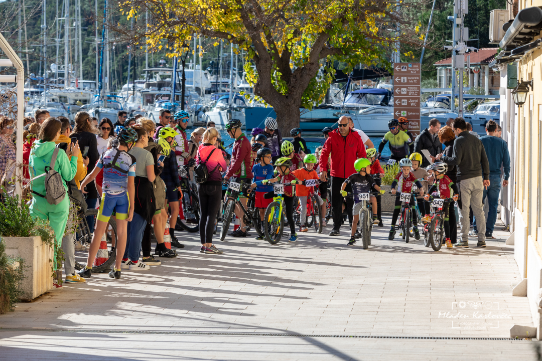 U nedjelju više od 200 sudionika bicikliralo u Skradinu