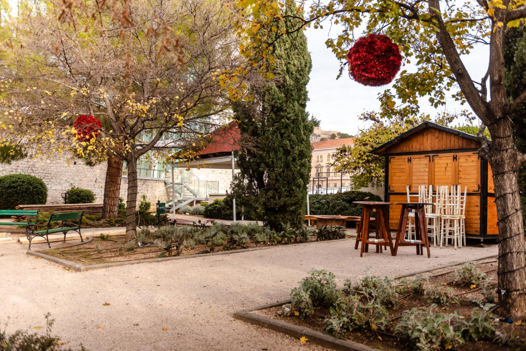 Kućice su na svom mjestu: Još je tri dana do otvaranja Adventure