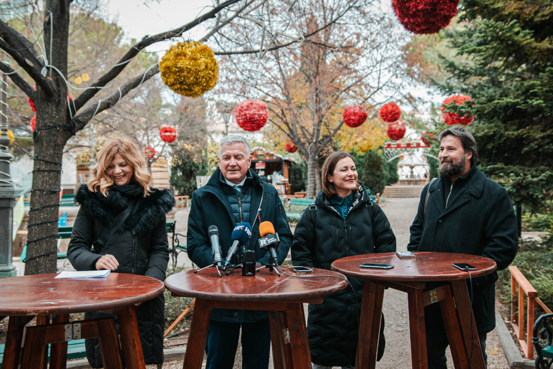 Adventuristi, spremite svoje potiće: Stižu koncerti, Fritulada, klizalište, Adventurica i lampioni za obitelj iz Rasline
