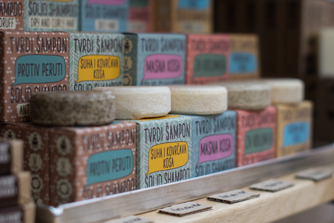 Pronađite najbolje božićne poklone uz super akcije trgovine Lokal! 