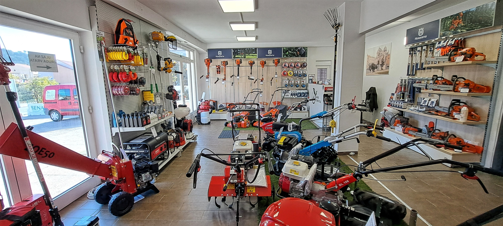 Posjetite Agro Šibenik i nabavite sve što vam treba za radove u poljoprivredi, šumarstvu i građevini!