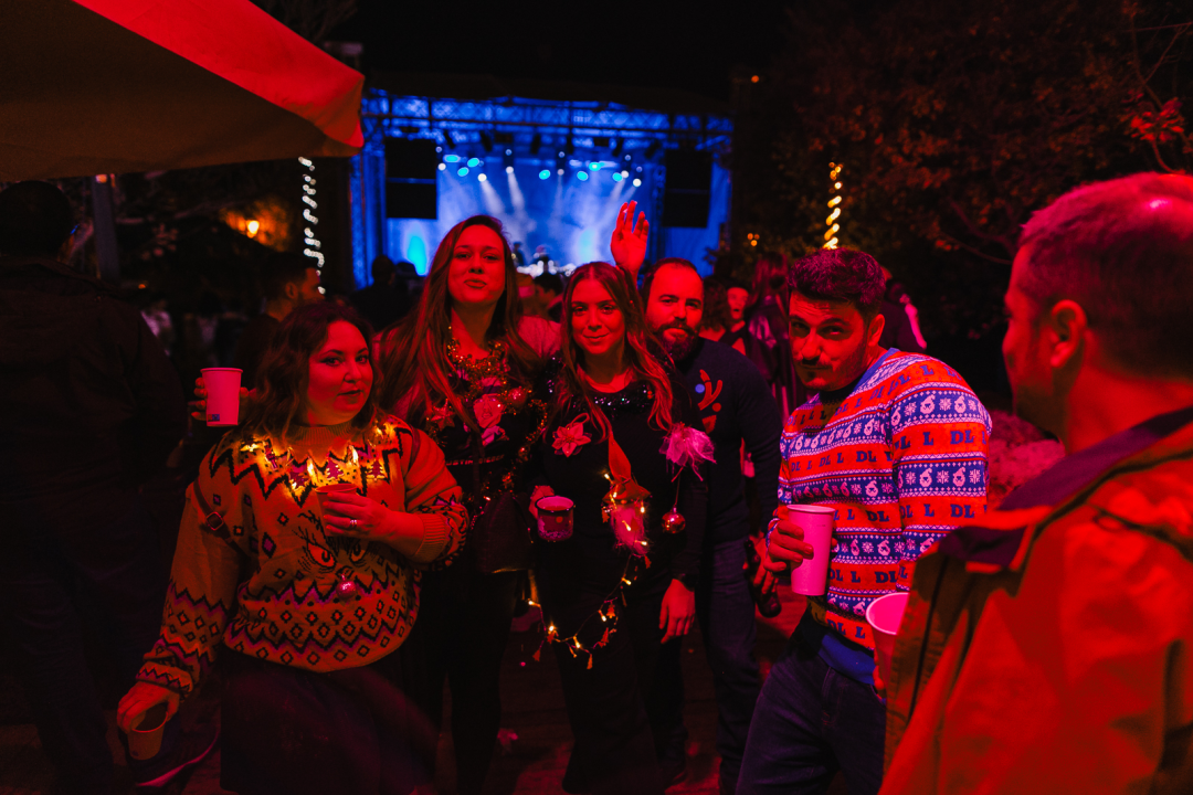 Park su u petak preplavili ružni džemperi i nasmijana ekipa