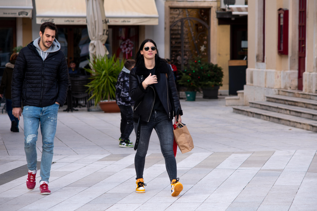 Šibenske trendseterice pokazale kako biti trendi i po niskim temperaturama!