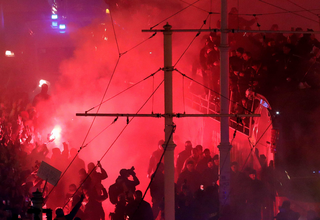 U Hrvatskoj 'nitko nije normalan': Vatreni stigli među 80 tisuća navijača!