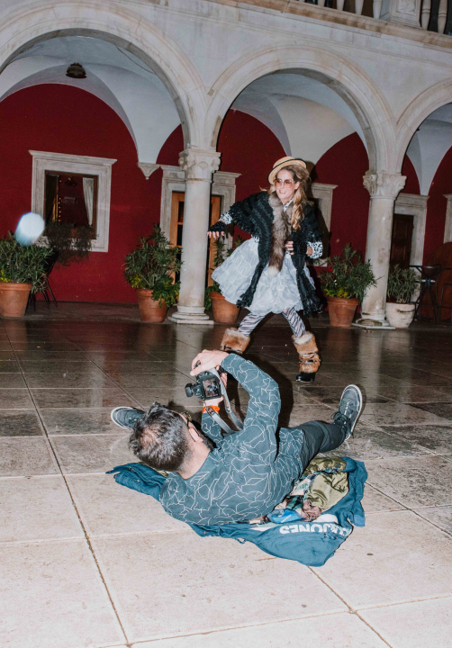 Doček Nove godine sa svjetskom clubbing ikonom najavljen sjajnim streetstyle editorijalom