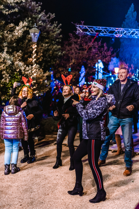 Parkić se u srijedu njihao u ritmu salse