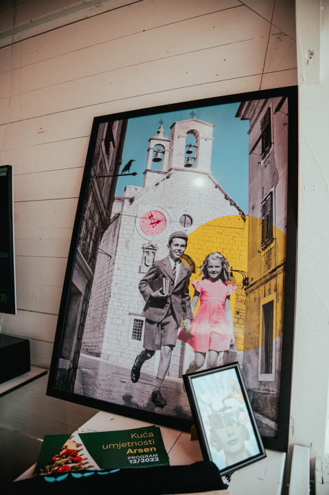 Adventurin Sajmić savršeno je mjesto za kupnju poklona, sve su izradili lokalni umjetnici i obrtnici