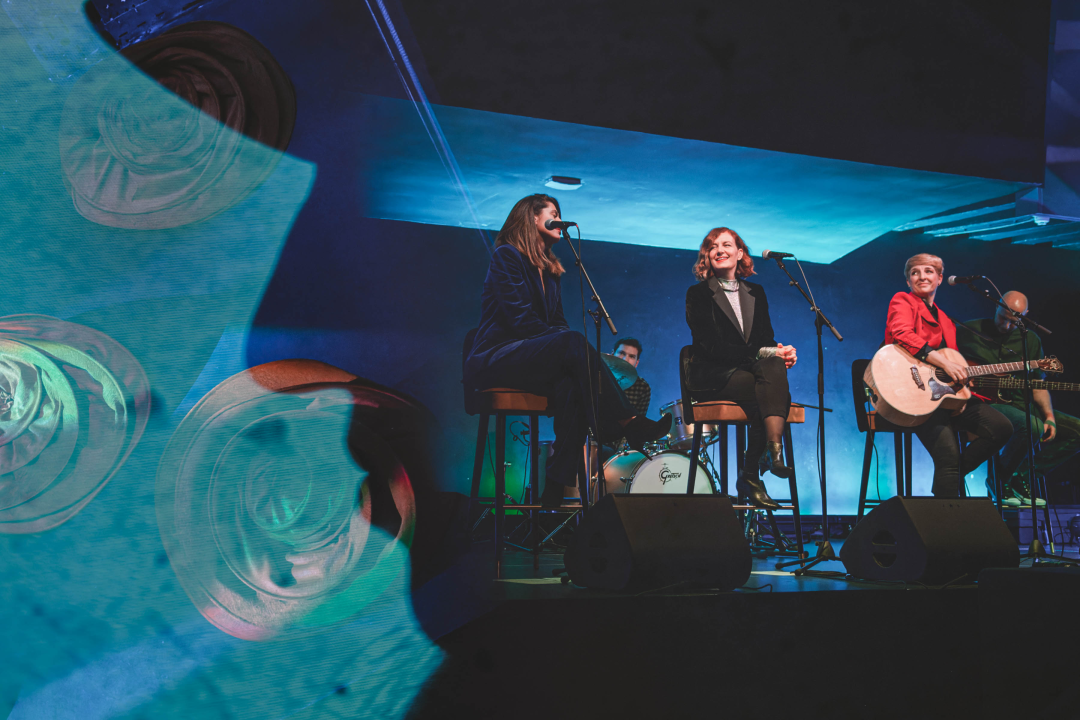 When Christmas Comes: Jelena Radan, Meri Jaman i Anita Valo u glazbenoj bajci u Arsenu