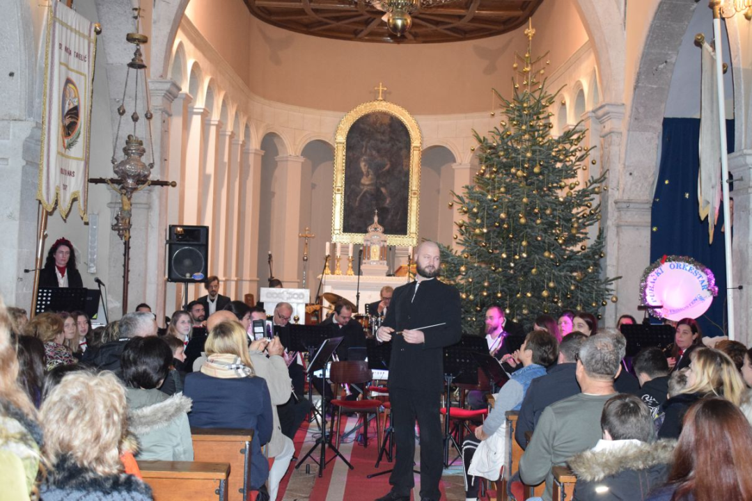 Primoštenski glazbari na Stipanje održali tradicionalni koncert