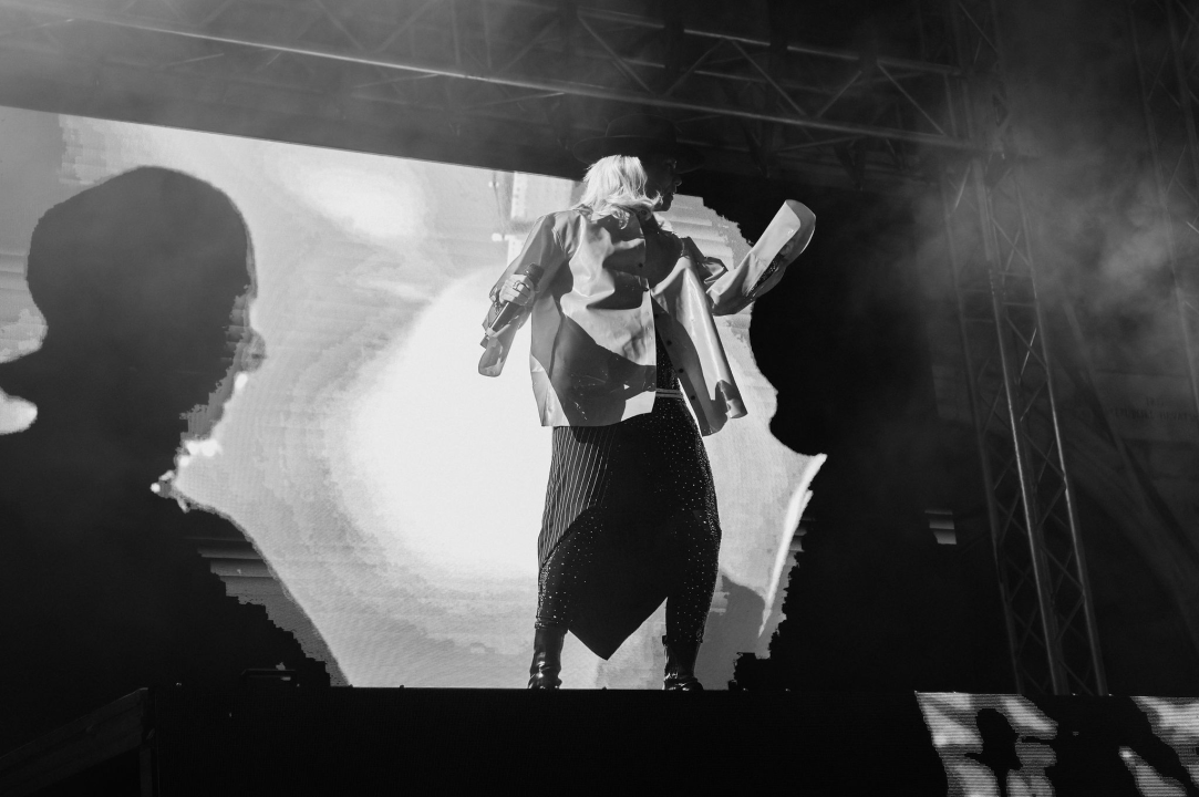 Kraljica rasplesala Šibenik: Róisín Murphy oduševila i one koji su je gledali samo na ekranu ispred Azimuta