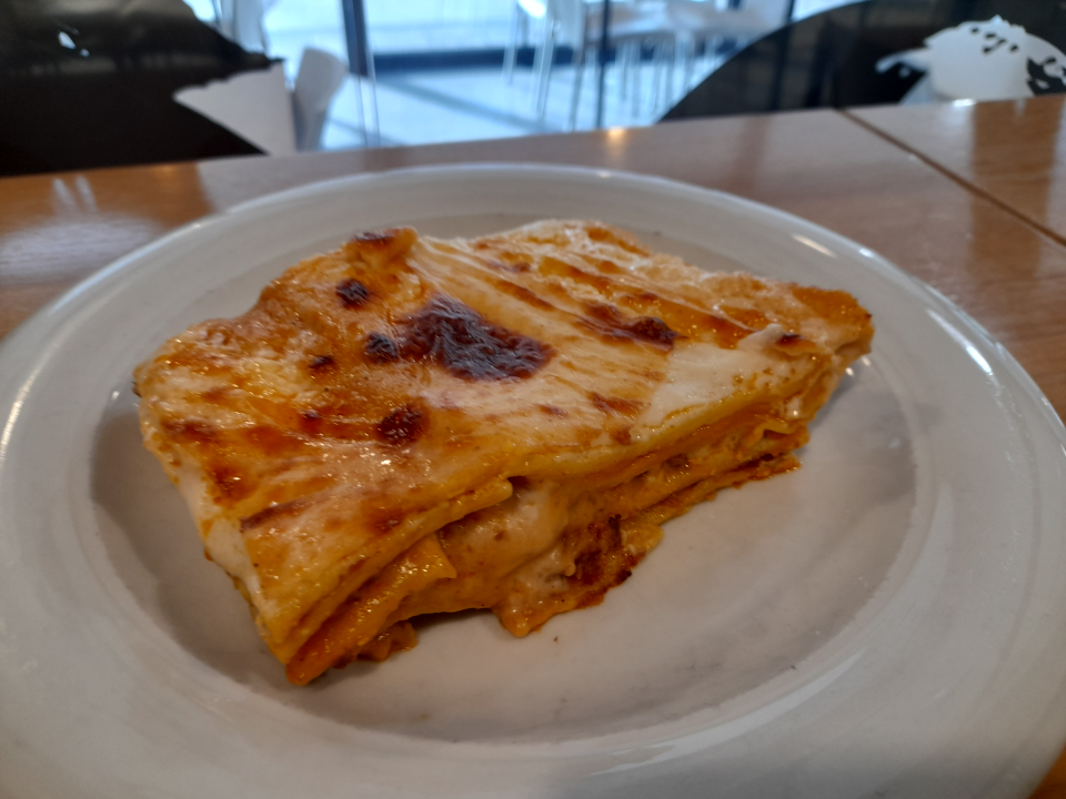 Provjerite koja su najpopularnija jela u studentskoj menzi!