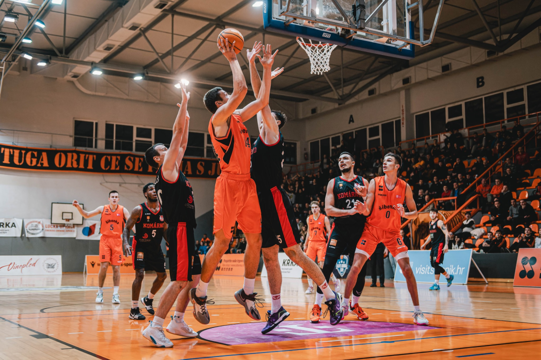 Šibenki protiv Komarna mala, ali ohrabrujuća prednost