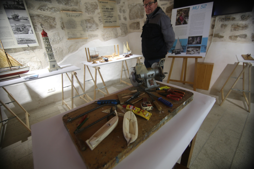 Betinski muzej u petak je bio glavno mjesto za izlazak na otoku