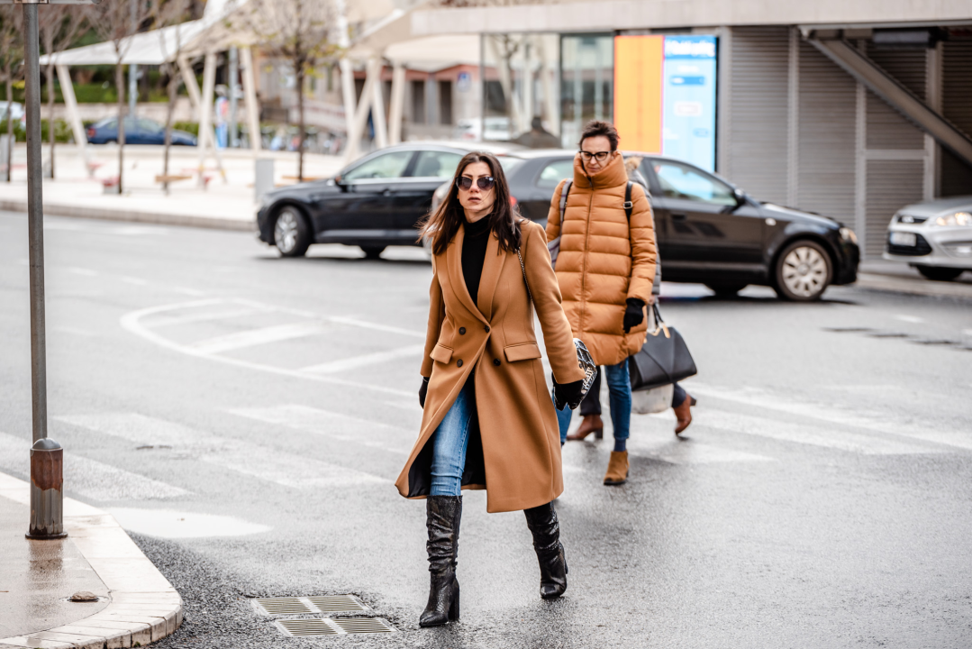 Moderne Šibenčanke i ovaj tjedan su dokazale da vješto prate svjetske trendove
