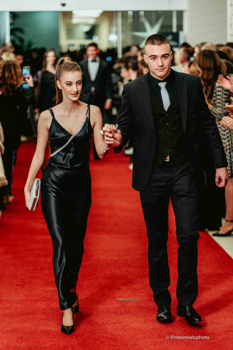 Gimnazijalci zasjali u večeri koju će pamtiti do kraja života! (2.dio)