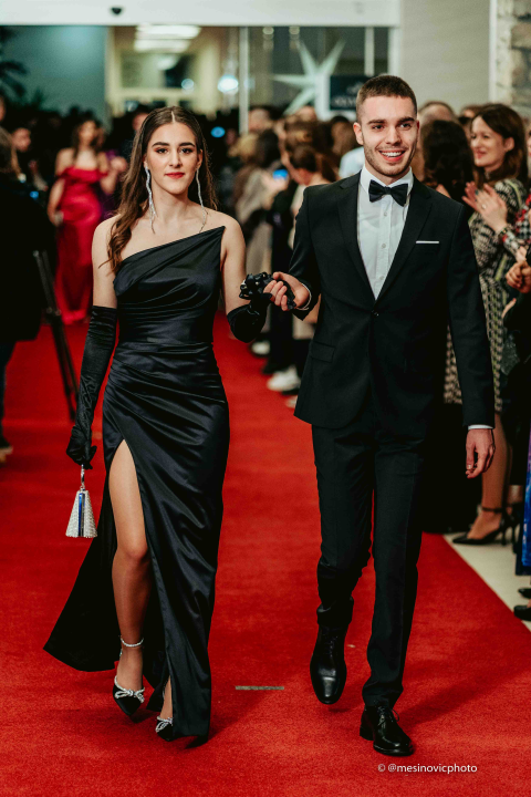 Gimnazijalci zasjali u večeri koju će pamtiti do kraja života! (2.dio)