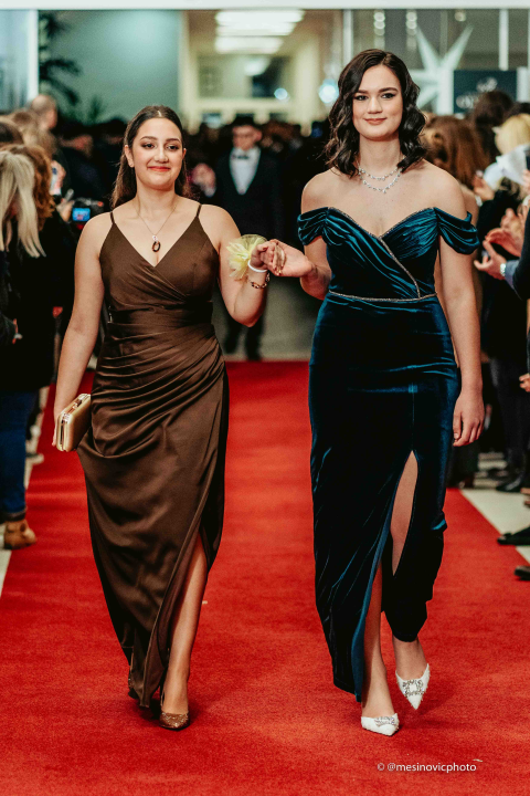 Gimnazijalci zasjali u večeri koju će pamtiti do kraja života! (2.dio)