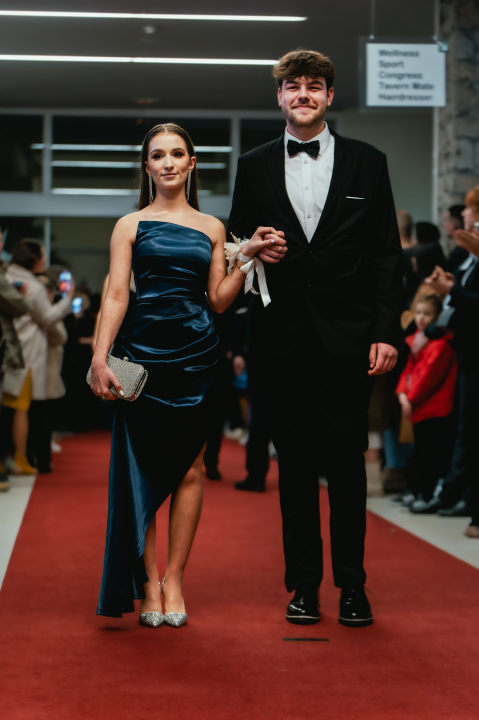 Pogledajte glamurozna izdanja maturanata Medicinske škole (2. dio)