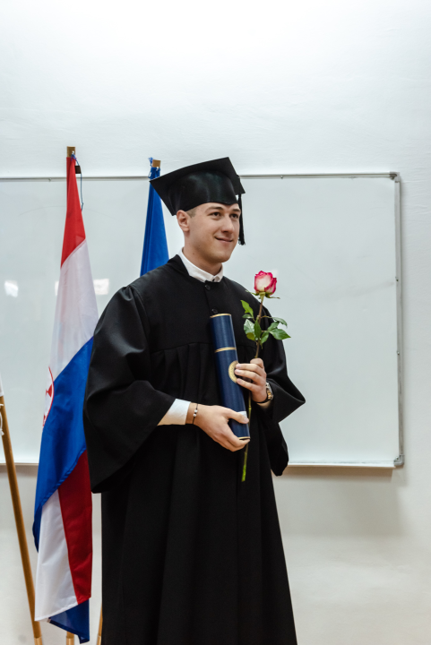 Svečana promocija studenata VUŠ-a: 'Vi ste budućnost naše zemlje i ona će biti onakva kakvom je vi oblikujete'